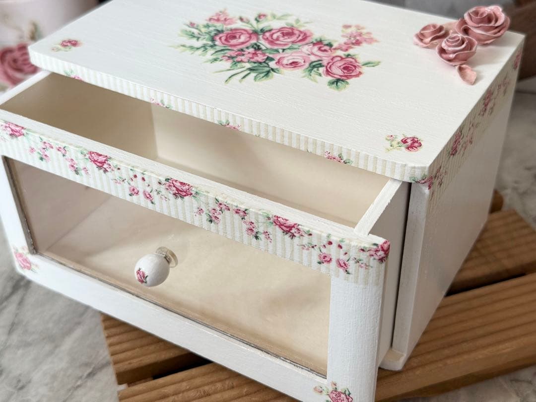 木製引き出しBOX※収納BOX※樹脂粘土※デコパージュ薔薇