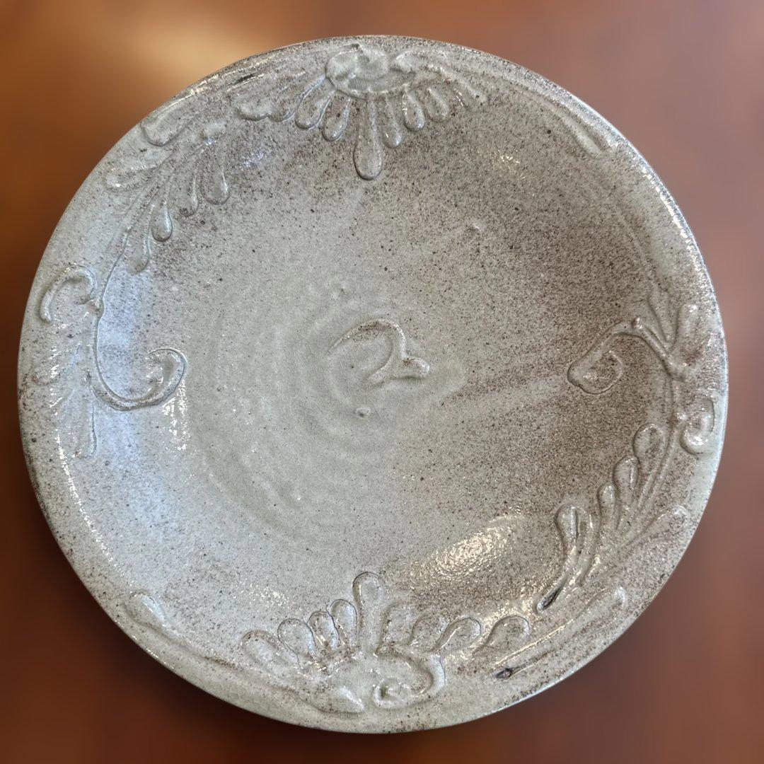 北窯.宮城正亨.尺皿.化粧土. イッチン.やちむん