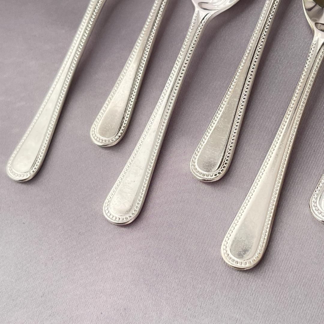 【英国】 パール デミタススプーン 8本　エレガントな真珠モチーフ