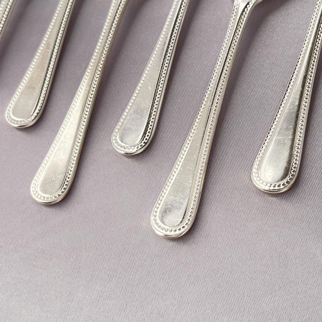 【英国】 パール デミタススプーン 8本　エレガントな真珠モチーフ