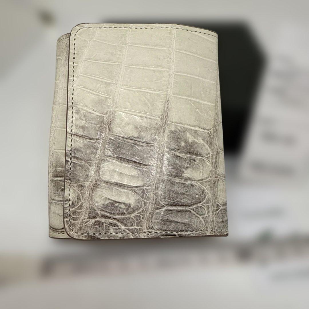 L. さん専用男女兼用クロコダイルレザー 二つ折り財布 ホワイト