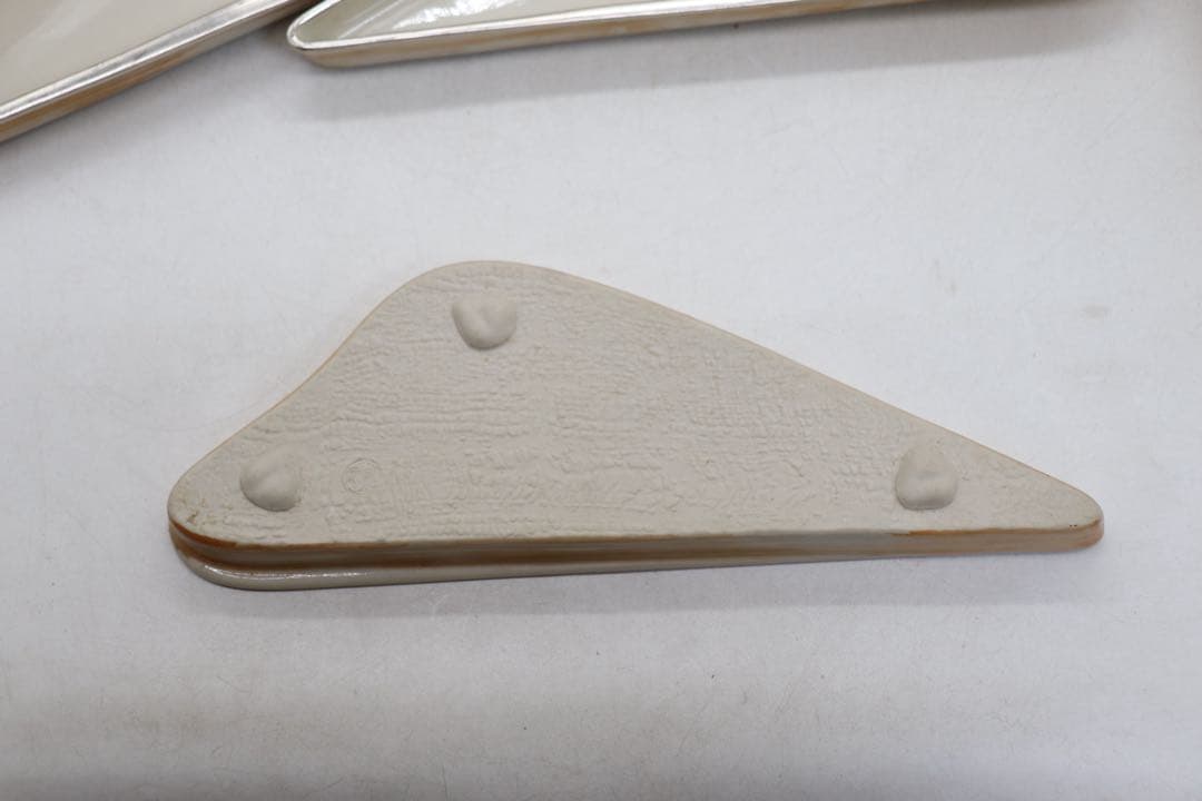 高麗地銀彩遠山椿画　山形　口替皿15枚　懐石料理　在銘　共箱　送料込み0205