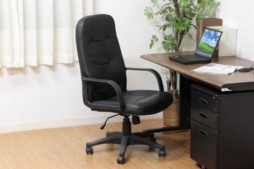 【新品・送料無料】レザーチェアー　ＨＦ－６６　ブラック　２