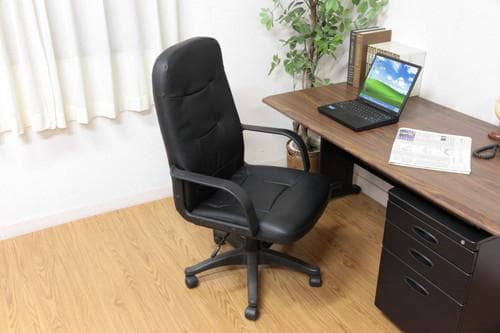 【新品・送料無料】レザーチェアー　ＨＦ－６６　ブラック　２