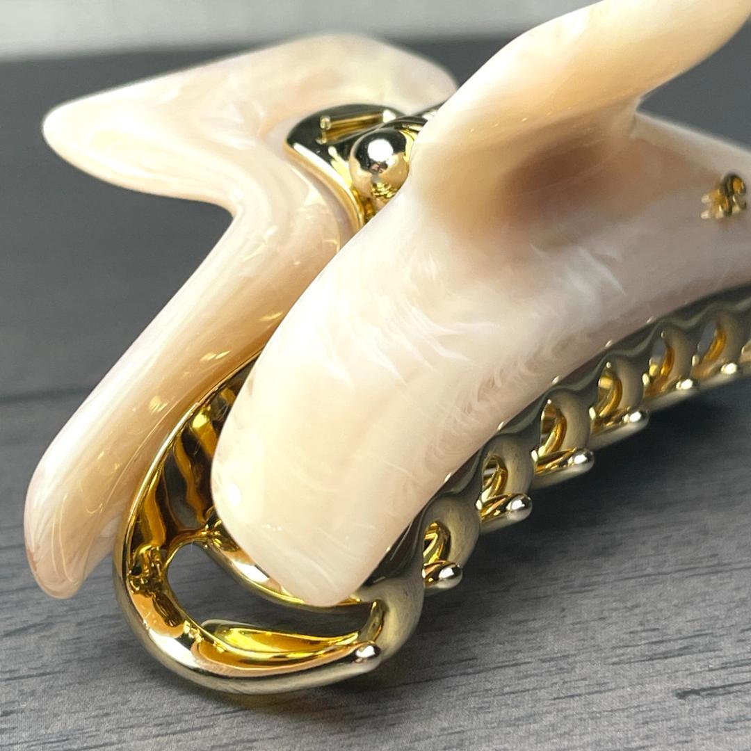 acca アッカ ヘアクリップ Mサイズ ミドル ピンク 大理石風 ゴールド