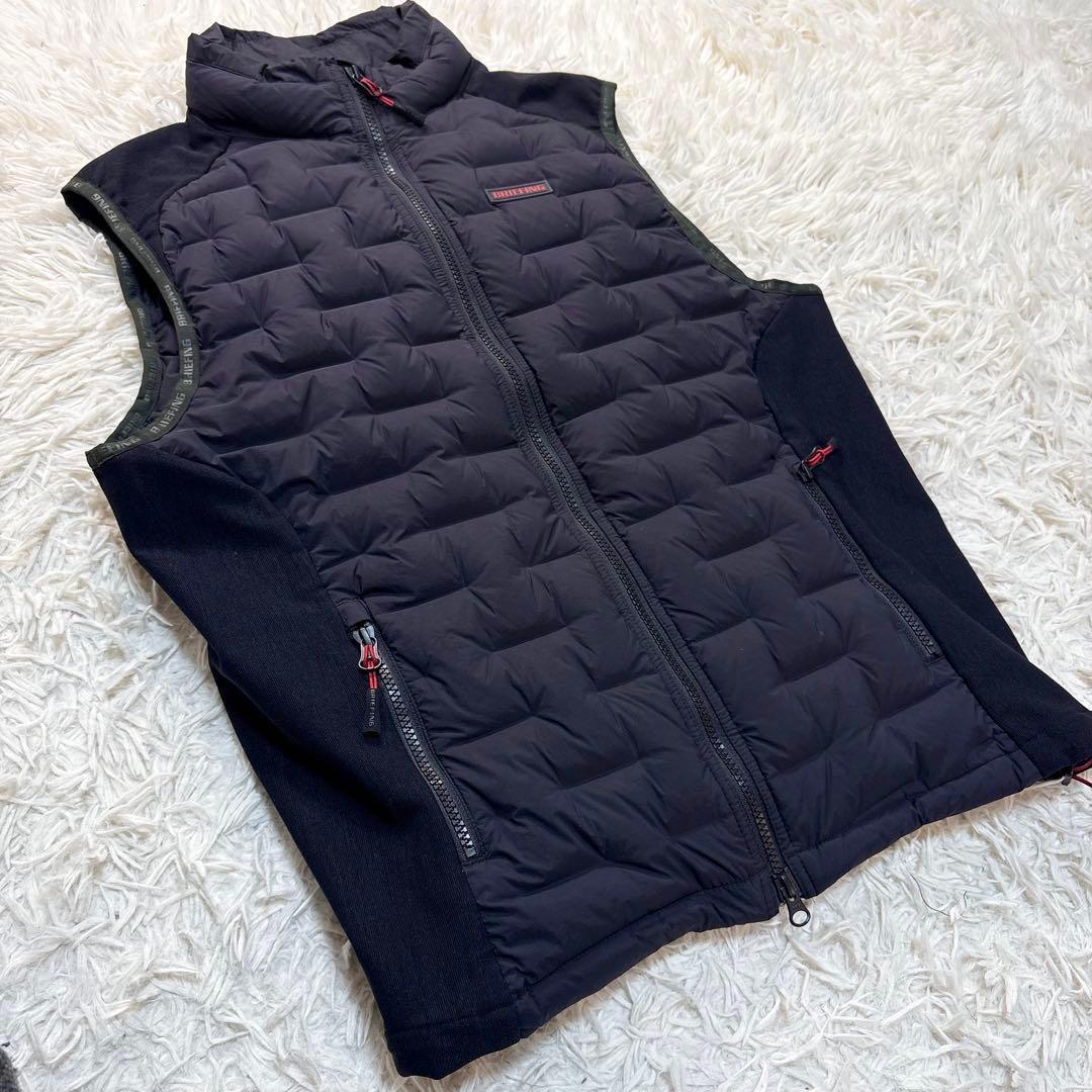 ブリーフィング　ダウンベスト　ブラック