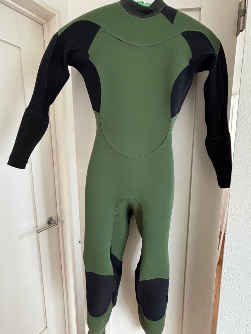 美品　フルスーツ ウェットスーツ レディース