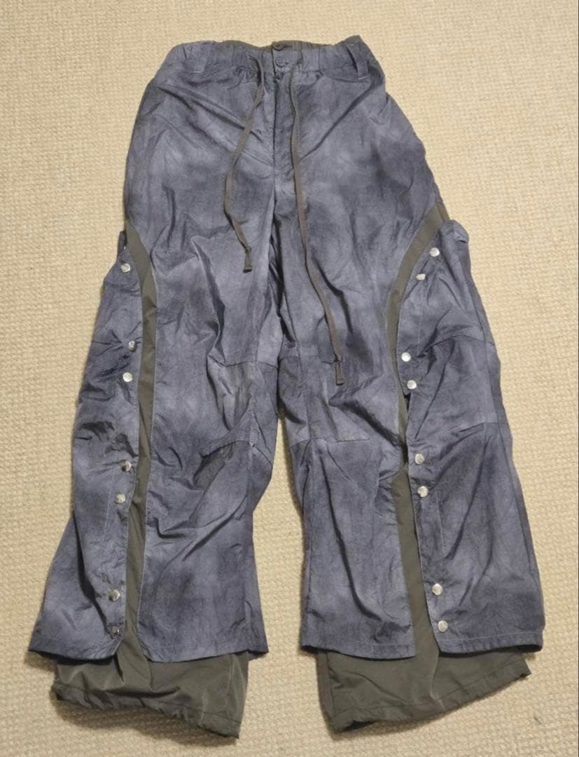 GRANCYグリーングレーボタンレイヤードデザインナイロンパンツ　Mサイズ