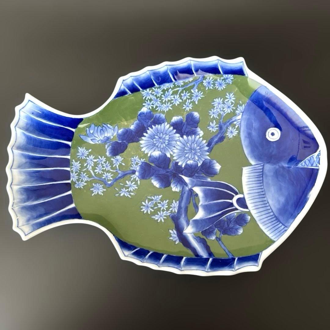 深川製磁　染付菊絵　魚型皿
