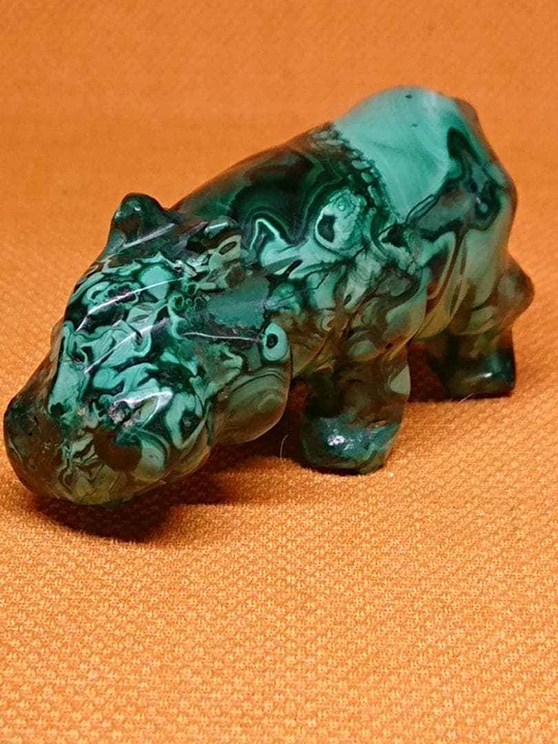 カバ　彫刻　古玩　天然石　孔雀石　置物　インテリア　工芸品　美術品　A1145