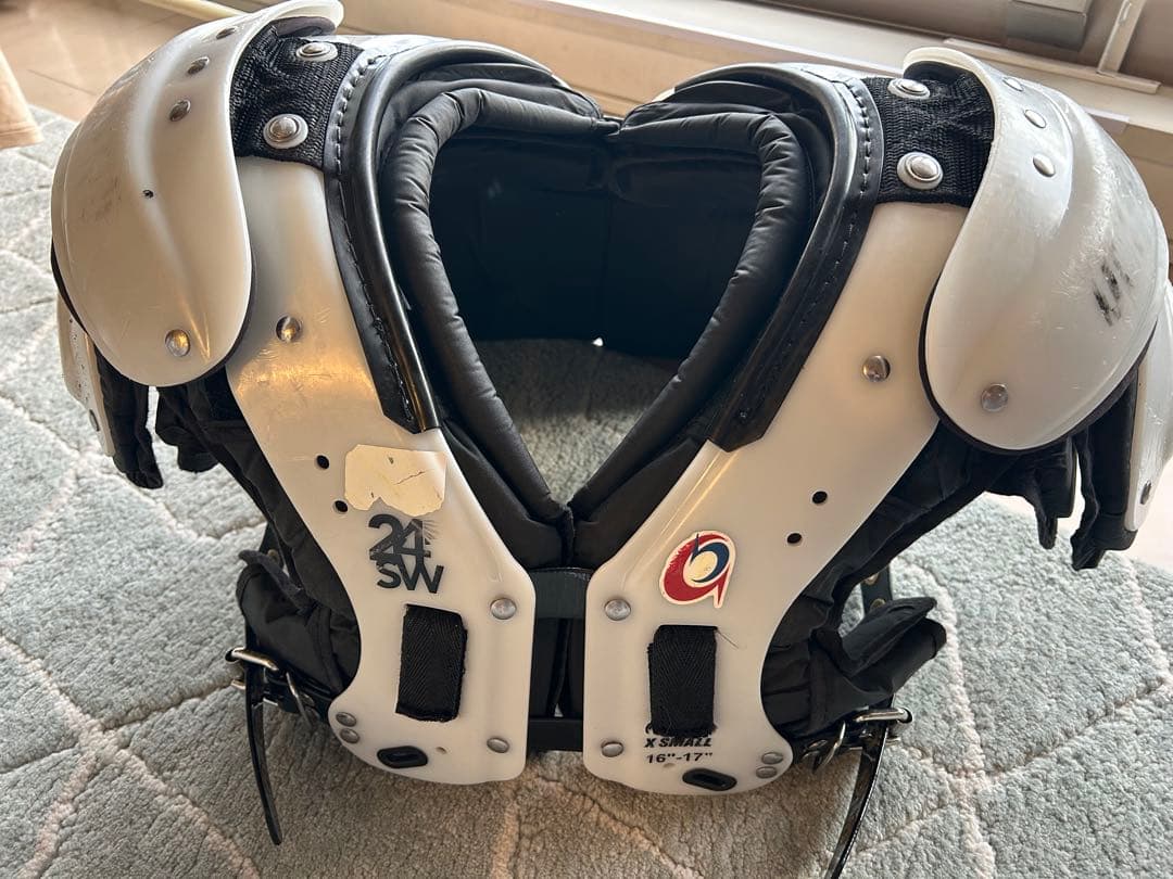 Douglas 24SW ショルダーパッド XS