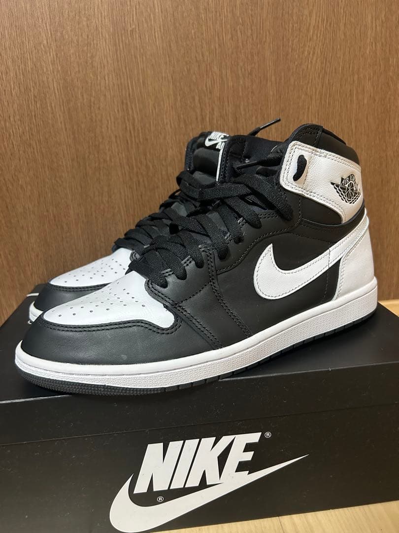 靴 Air Jordan 1 Retro High OG Black White