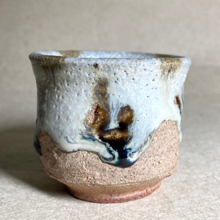 朝鮮唐津ぐい呑　唐津焼　ぐい呑　焼き物　陶器　酒器　陶芸