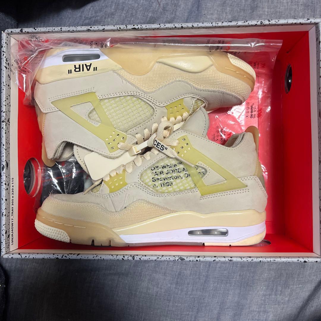 天*む様 Air Jordan 4 ナイキ×オフホワイト