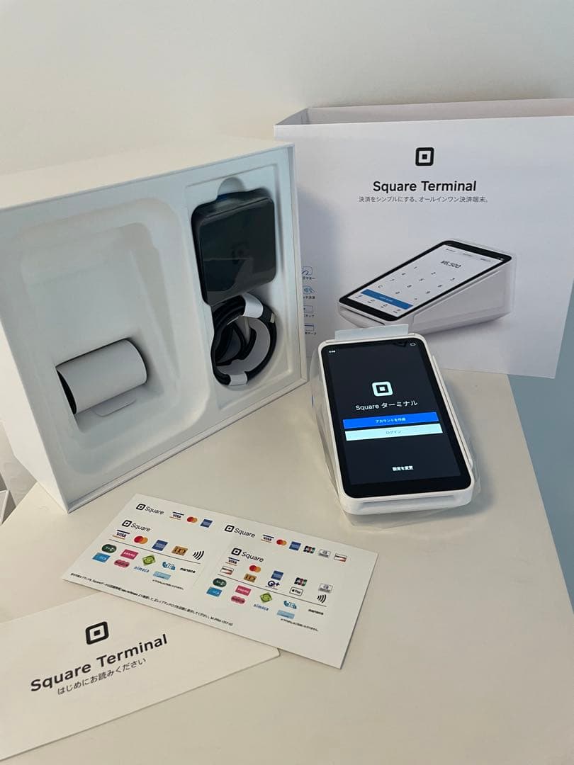 Square Terminal ホワイト