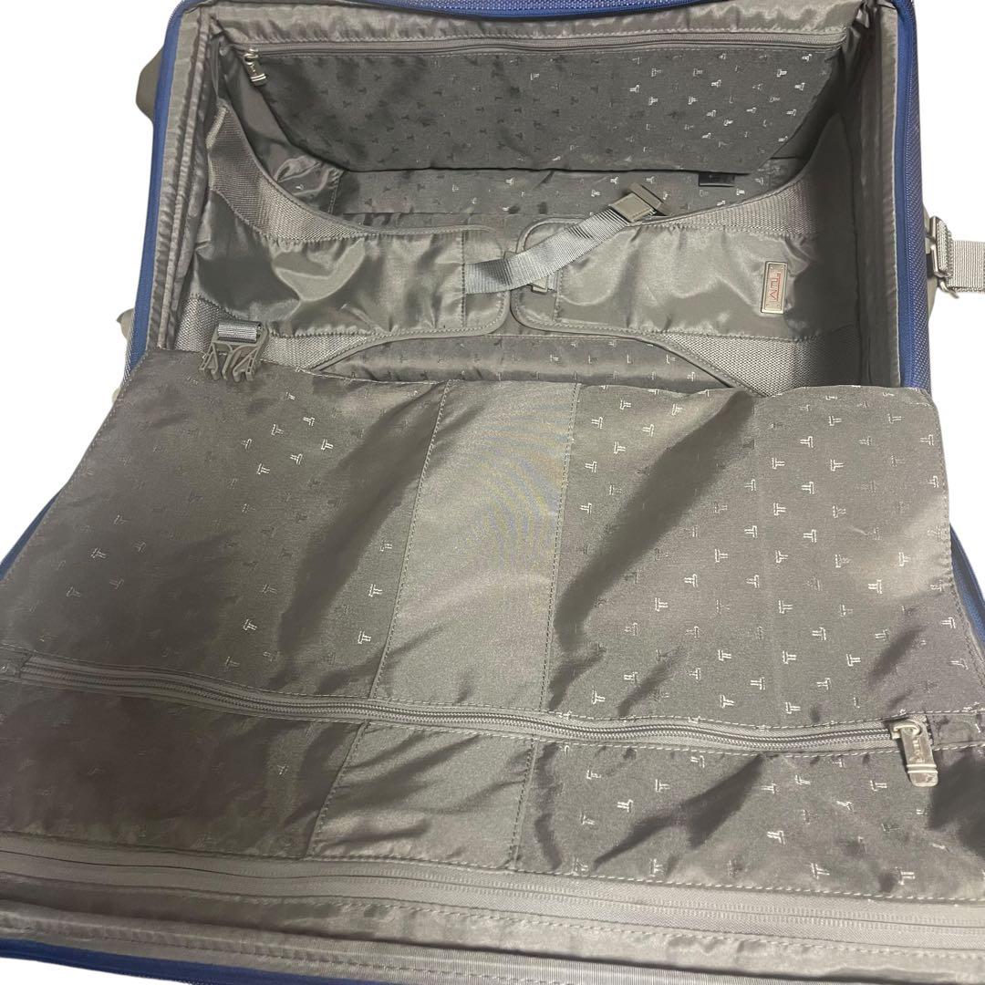 希少 TUMI 限定カラー 22インチ キャリーケース(22012IN)