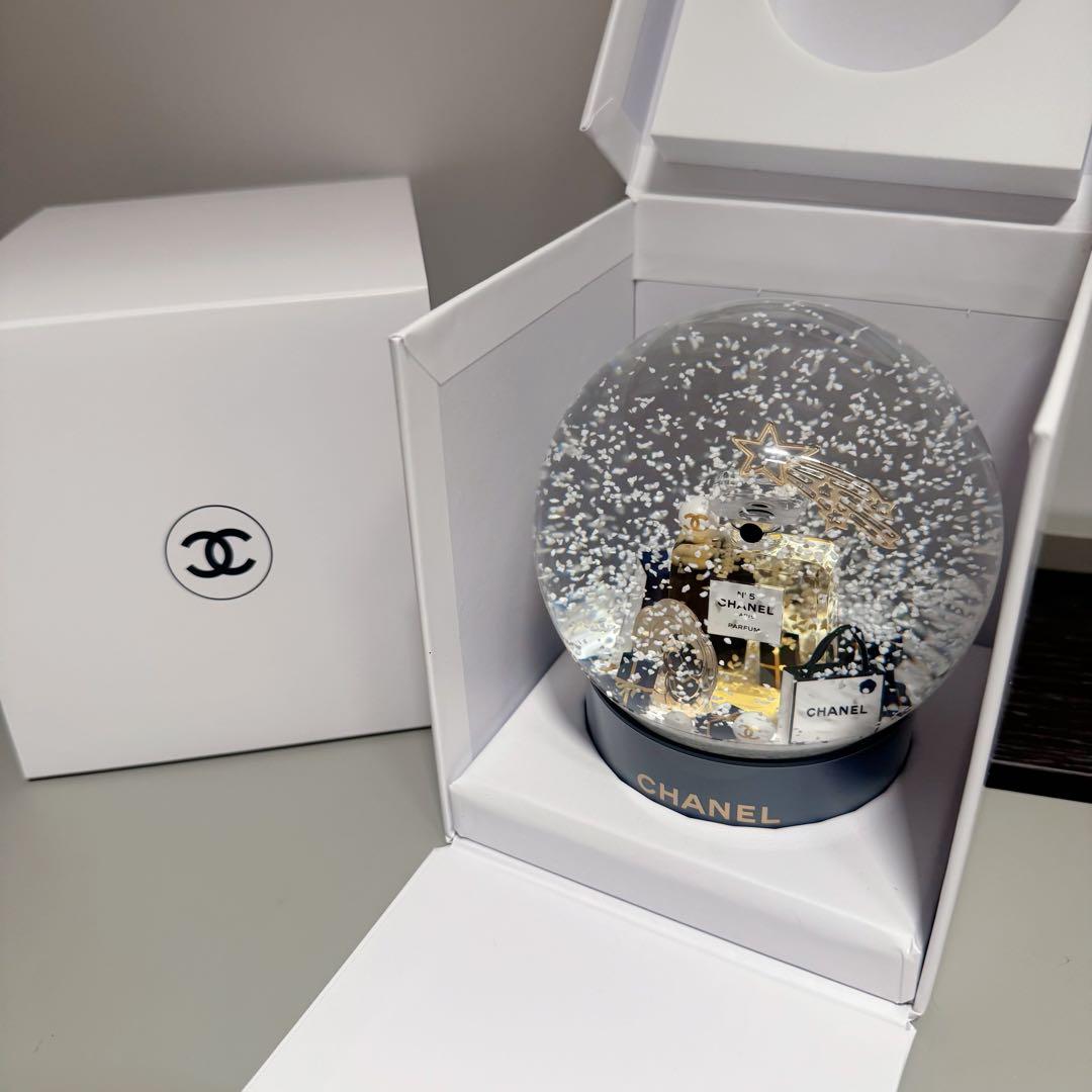 新品 CHANEL 2025 ホリデー限定 スノードーム ノベルティ シャネル