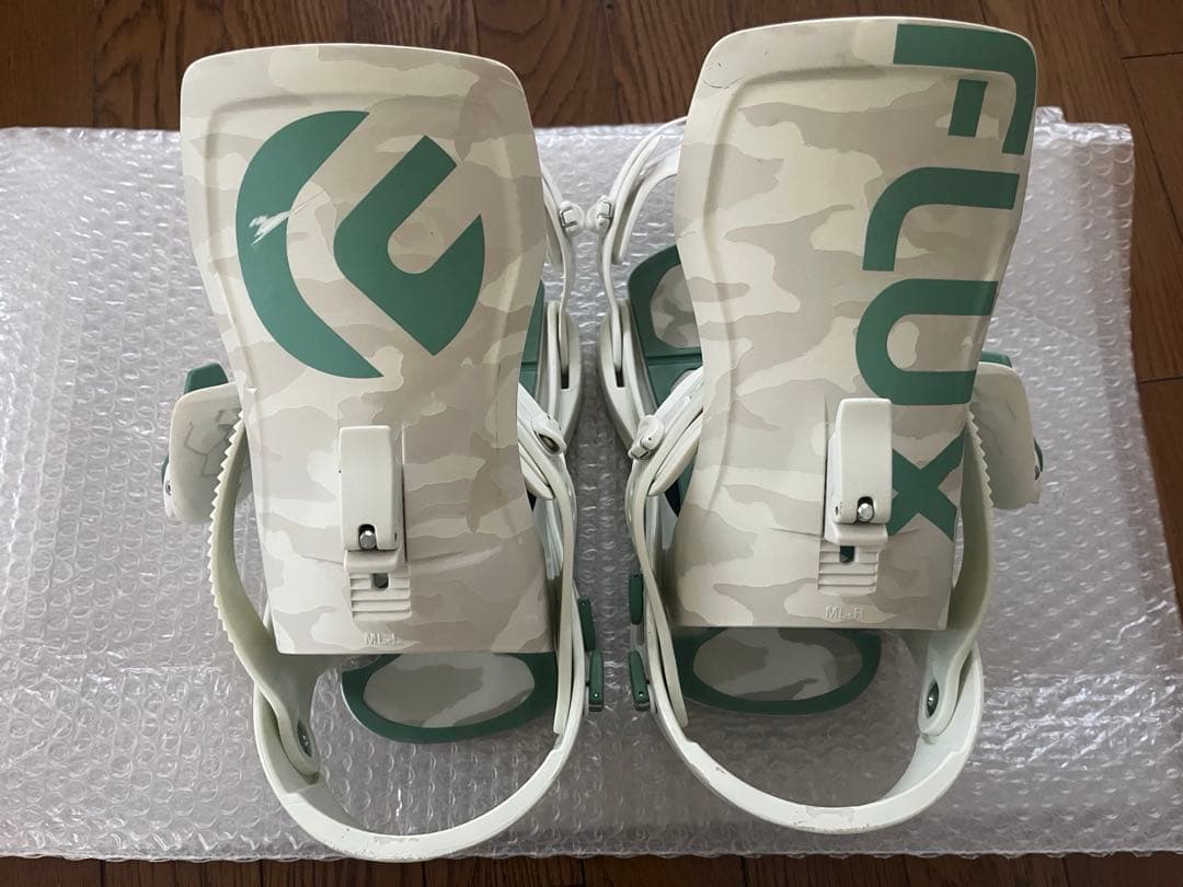 FLUX 22-23 限定モデル 戸塚優斗 プロシグナーチャーカラー　M