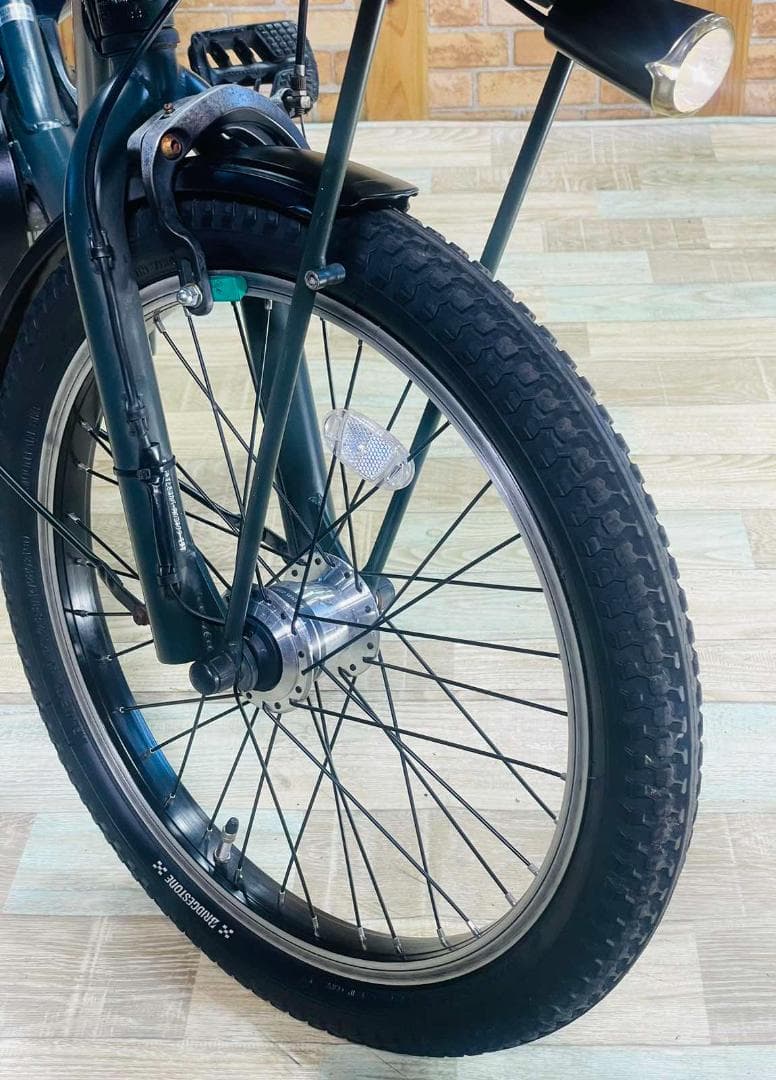 超人気 グリーン 王様 ギュットアニーズ子供乗せ電動アシスト自転車 H3207