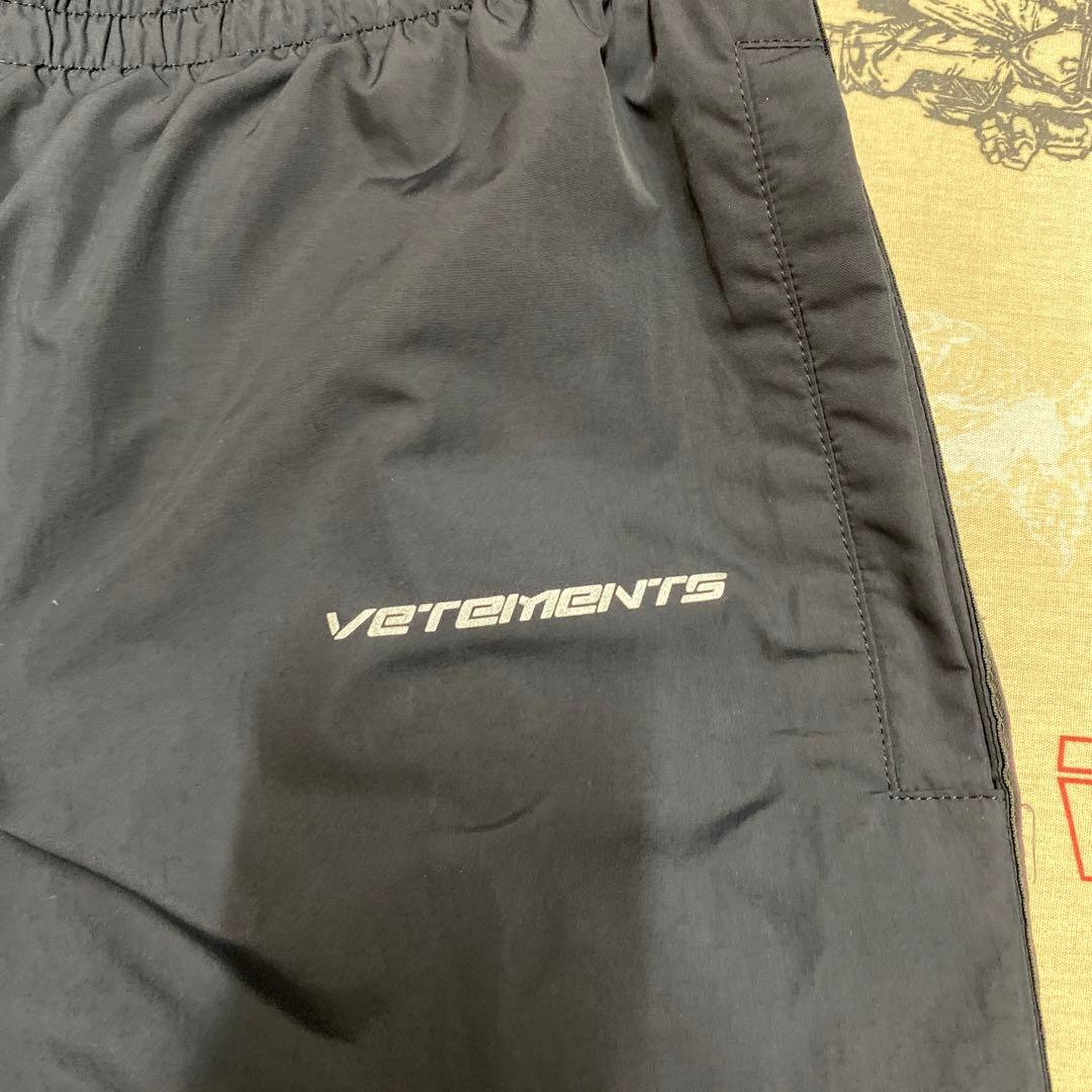 S*4様 VETEMENTS LOGO TAPE TRACK PANTS 21a