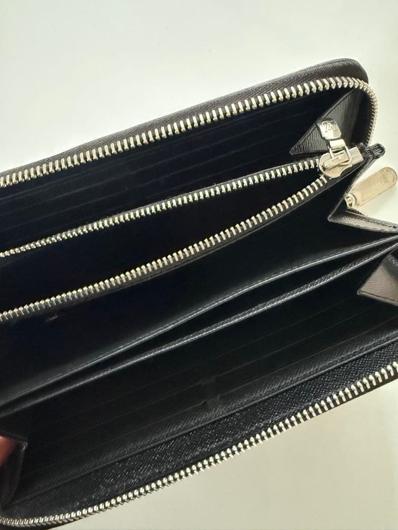 ルイヴィトン　エピ　ブラック長財布　箱・袋付き