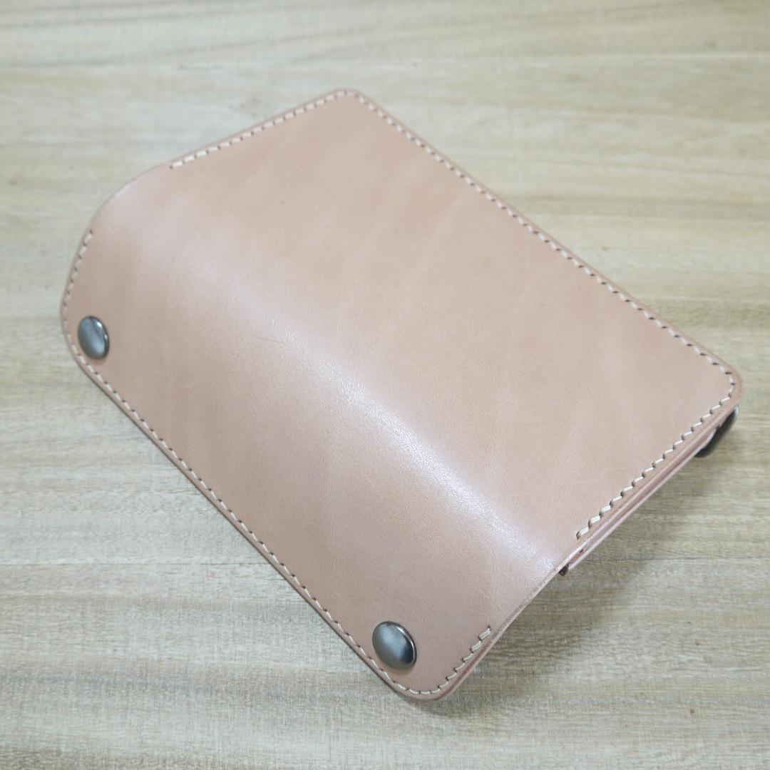 ヌメ革　栃木レザー　サドルレザー　ロングウォレット　トラッカーウォレット　生成り