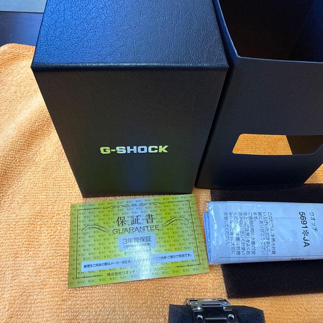 G-SHOCK GM-B2100 シルバー