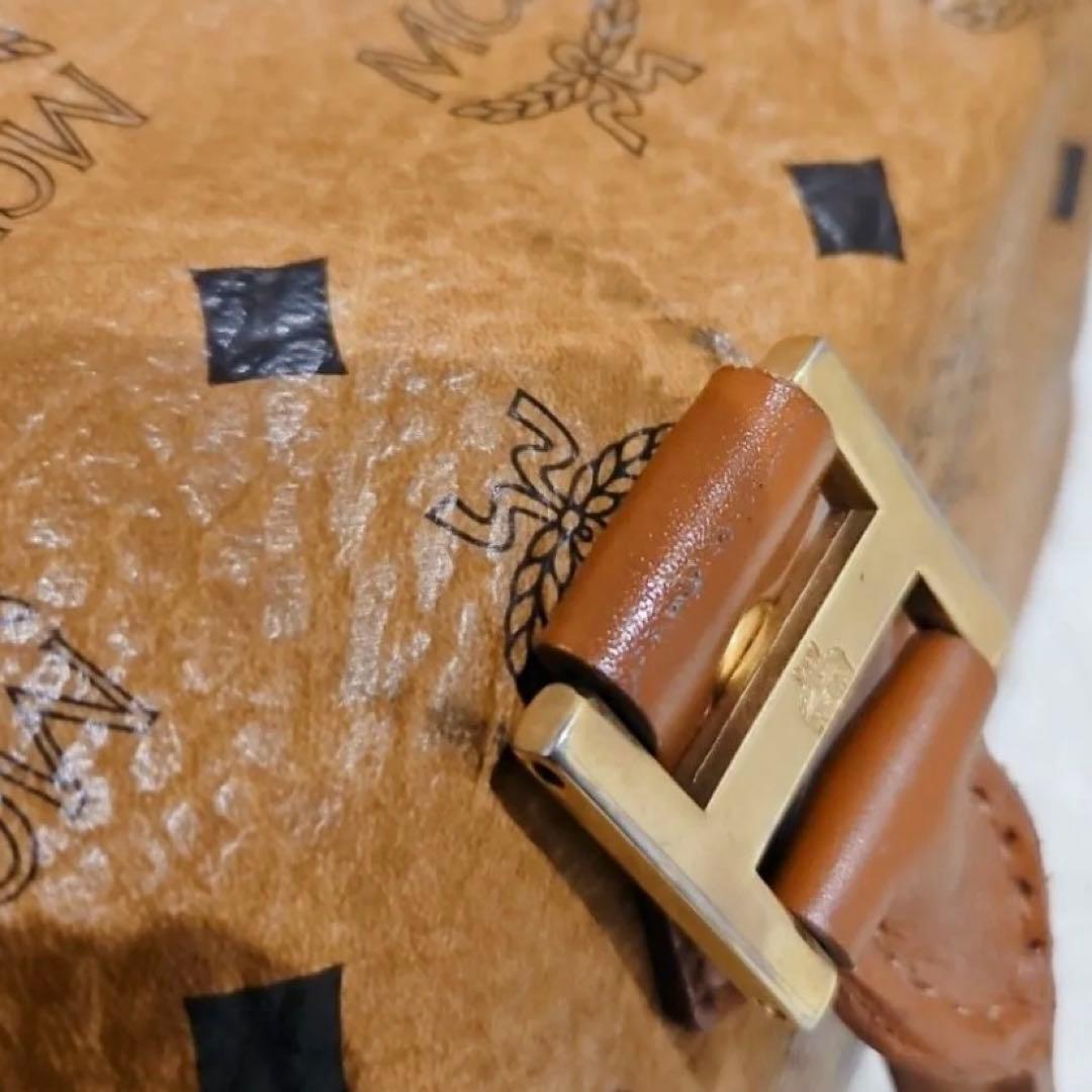 MCMエムシーエム ボストンバ ッグ ハンドバッグ 総柄 ロゴプレート ブラウン