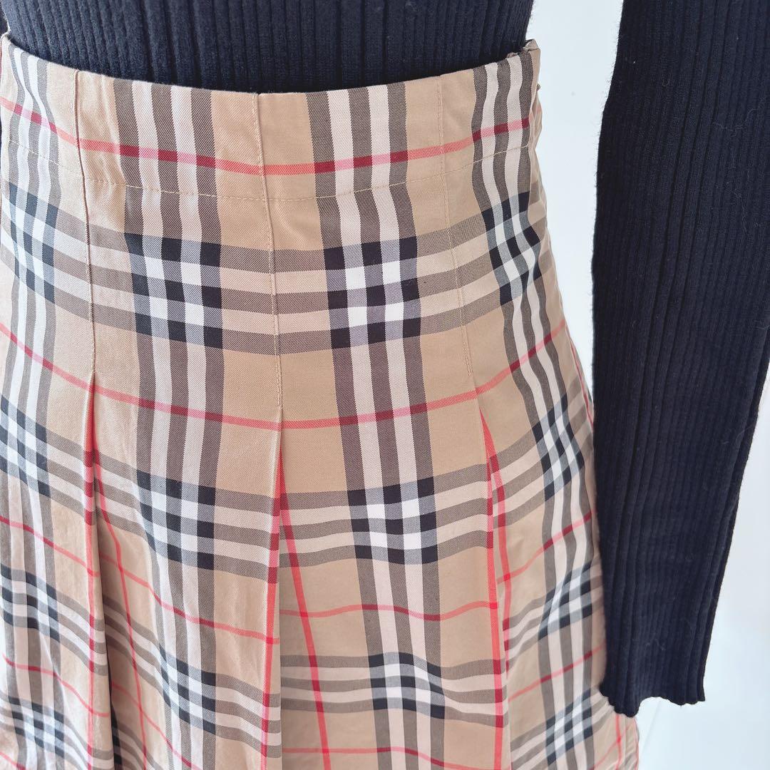 美品⭐︎バーバリー　ノバチェック　プリーツスカート　160 S〜M