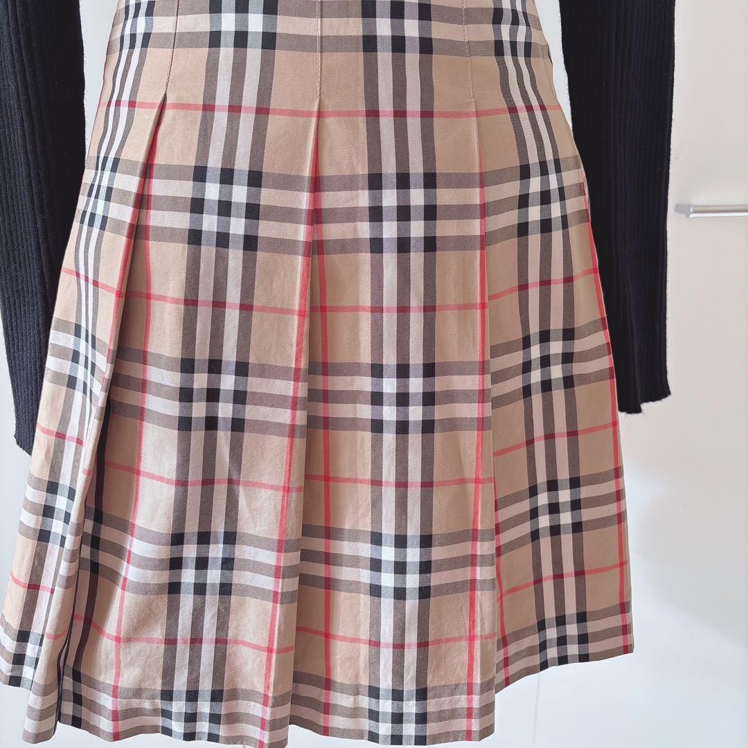 美品⭐︎バーバリー　ノバチェック　プリーツスカート　160 S〜M