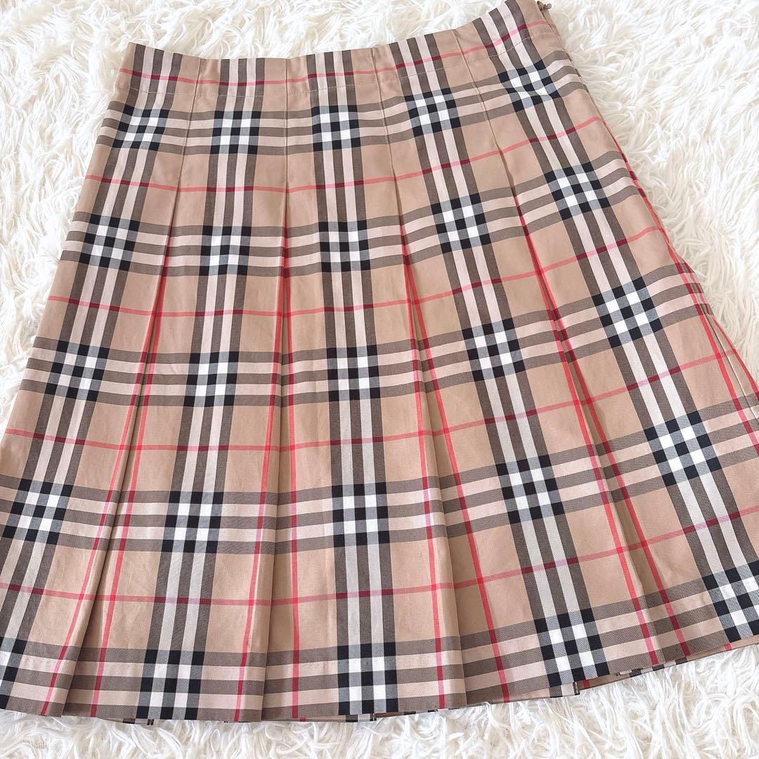 美品⭐︎バーバリー　ノバチェック　プリーツスカート　160 S〜M