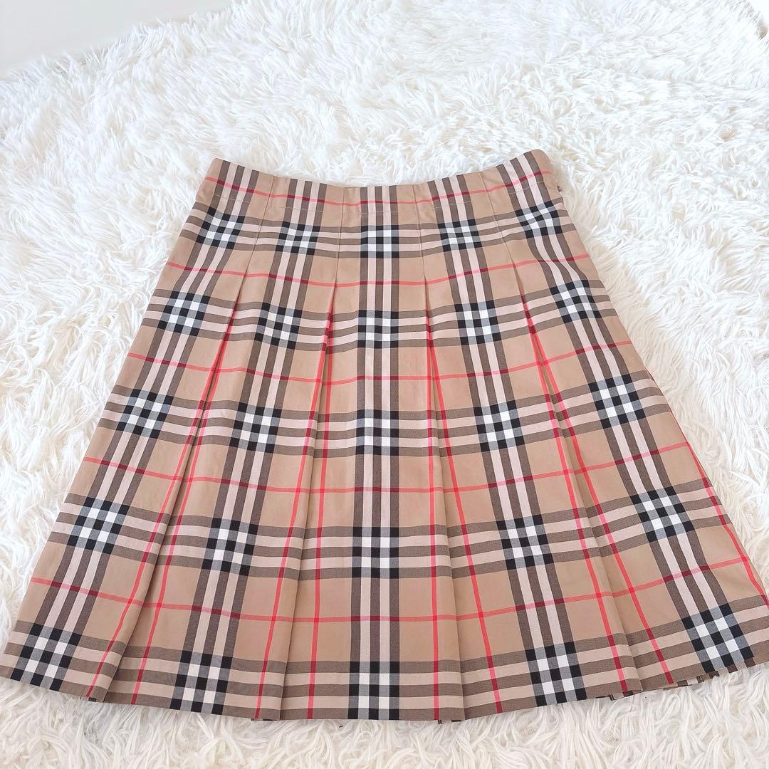 美品⭐︎バーバリー　ノバチェック　プリーツスカート　160 S〜M