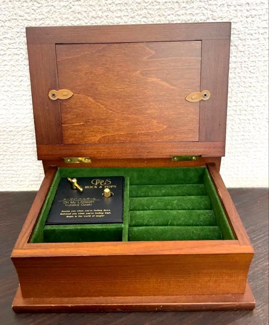 【つば九郎様】10周年記念 Music Box Library リング