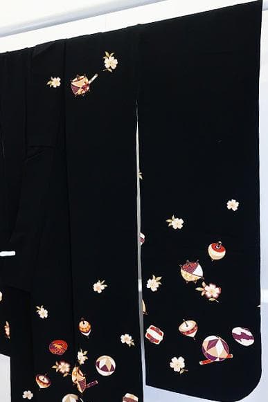 ★専用★美品 振袖 黒 京友禅 黒 金駒刺 糸巻 絵巻 鞠 桜 身丈156cm