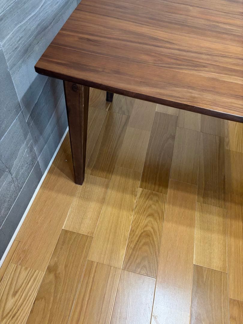 ウォールナット材 長方形ダイニングテーブル