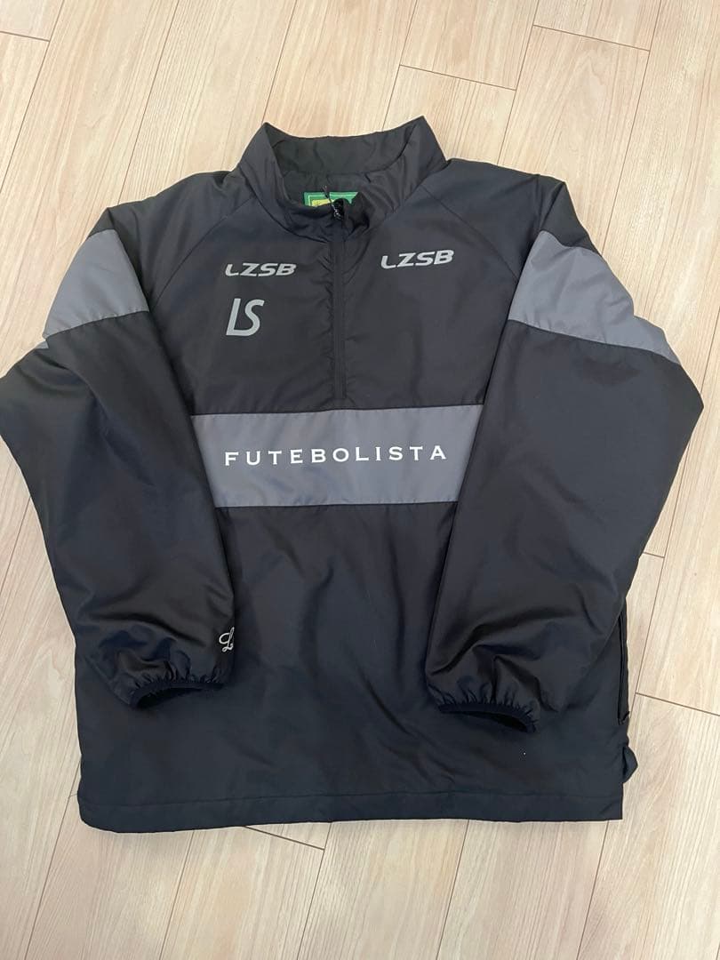 【LUZ e SOMBBRA】中綿ハーフジップピステ XL ブラック×グレー