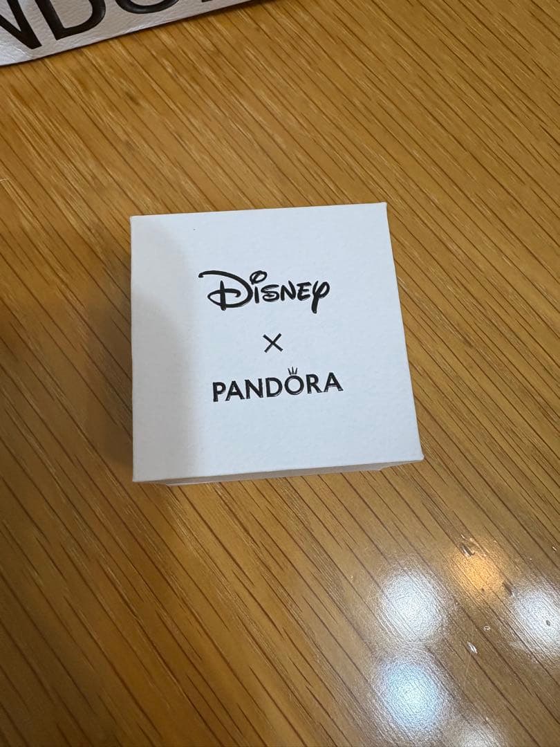 Disney Pandora ブレスレット　チャーム マリーちゃん、パリ
