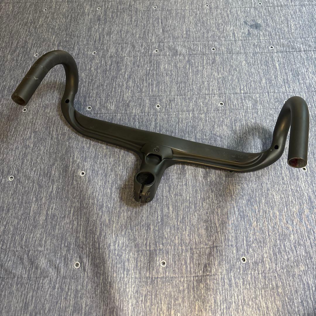 AEOLUS RSL VR-C カーボンハンドル