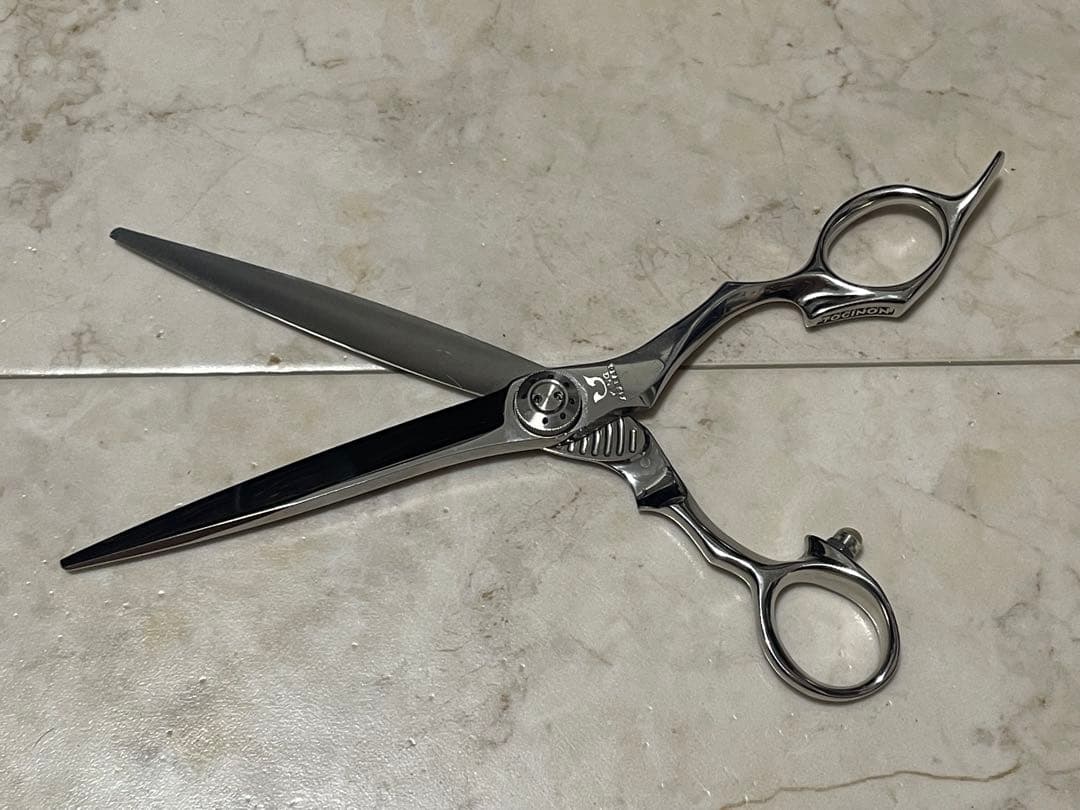 【R7.6月末購入 新品同様】TOGINON キングスプレッド 7インチ