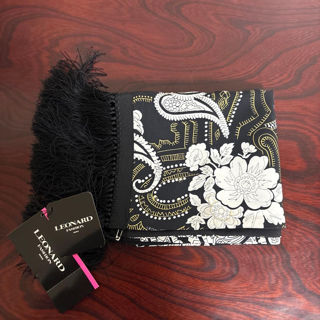 レオナール　スカーフ　新品未使用