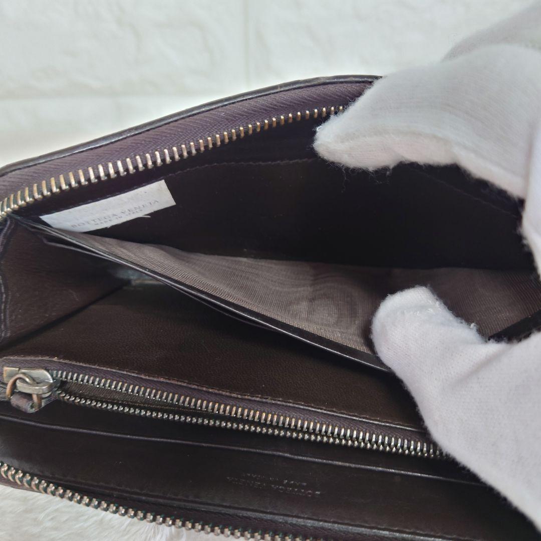 BOTTEGA VENETA イントレチャート 長財布 ラウンドジップ