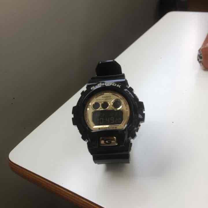 G-SHOCK 黒金