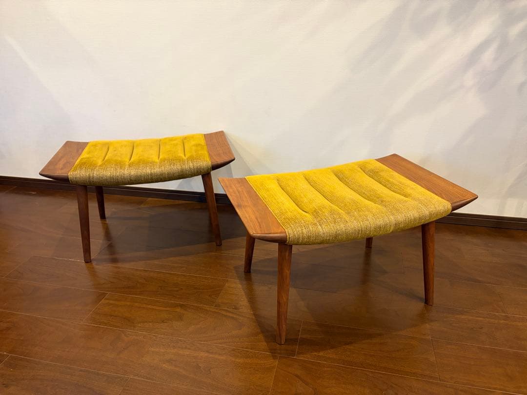 2脚　リッツウェル　リヴァージュ　オットマン　ソファー