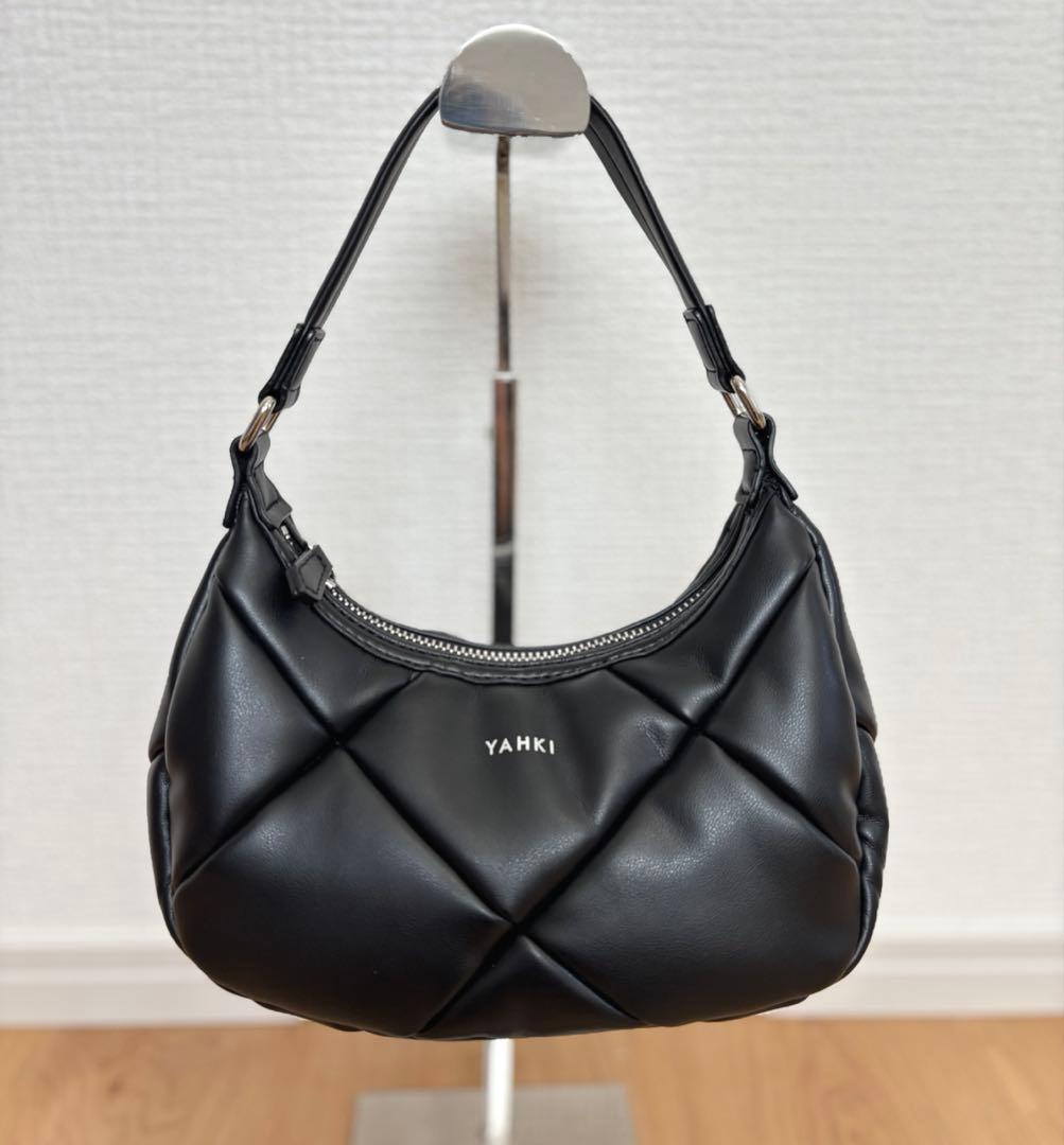 ネコ様✨YAHKI キルティング ワンショルダー バック ハンドバッグ