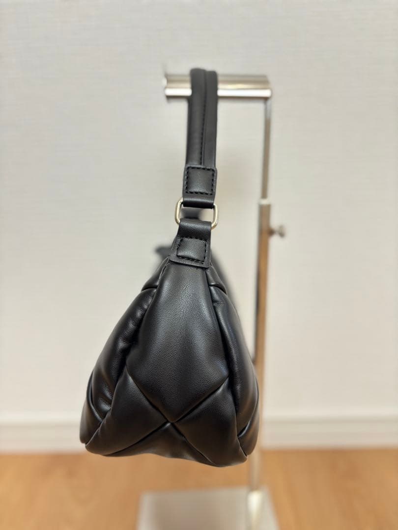 ネコ様✨YAHKI キルティング ワンショルダー バック ハンドバッグ