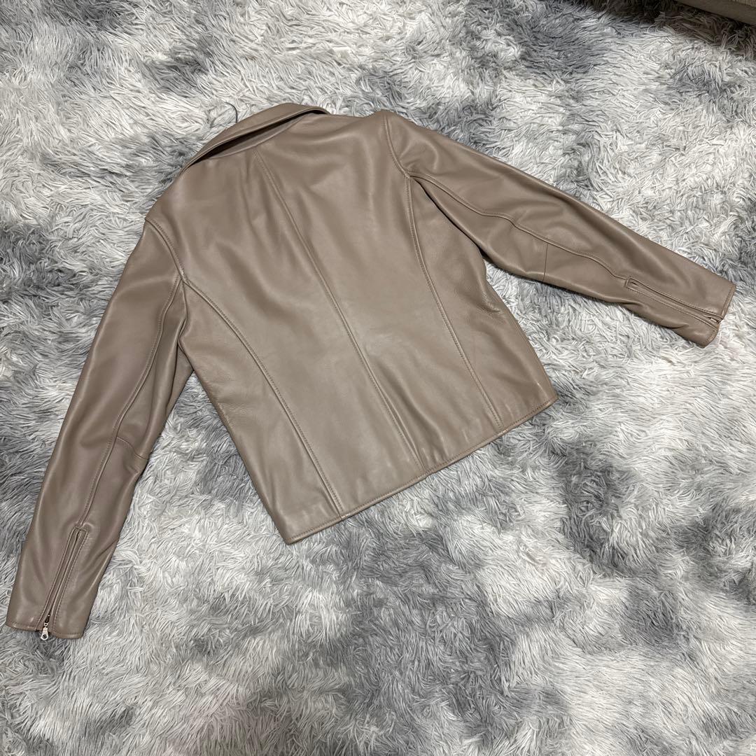 【美品・本革】アーバンリサーチ　ラムレザージャケット　ライダース　ベージュ