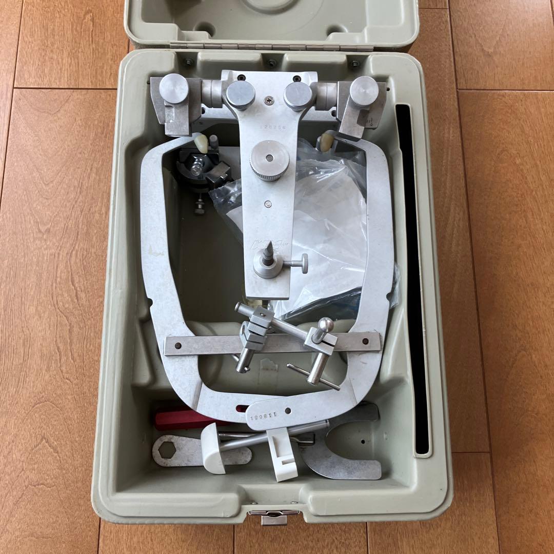 ホイップミックス咬合器、フェースボウ