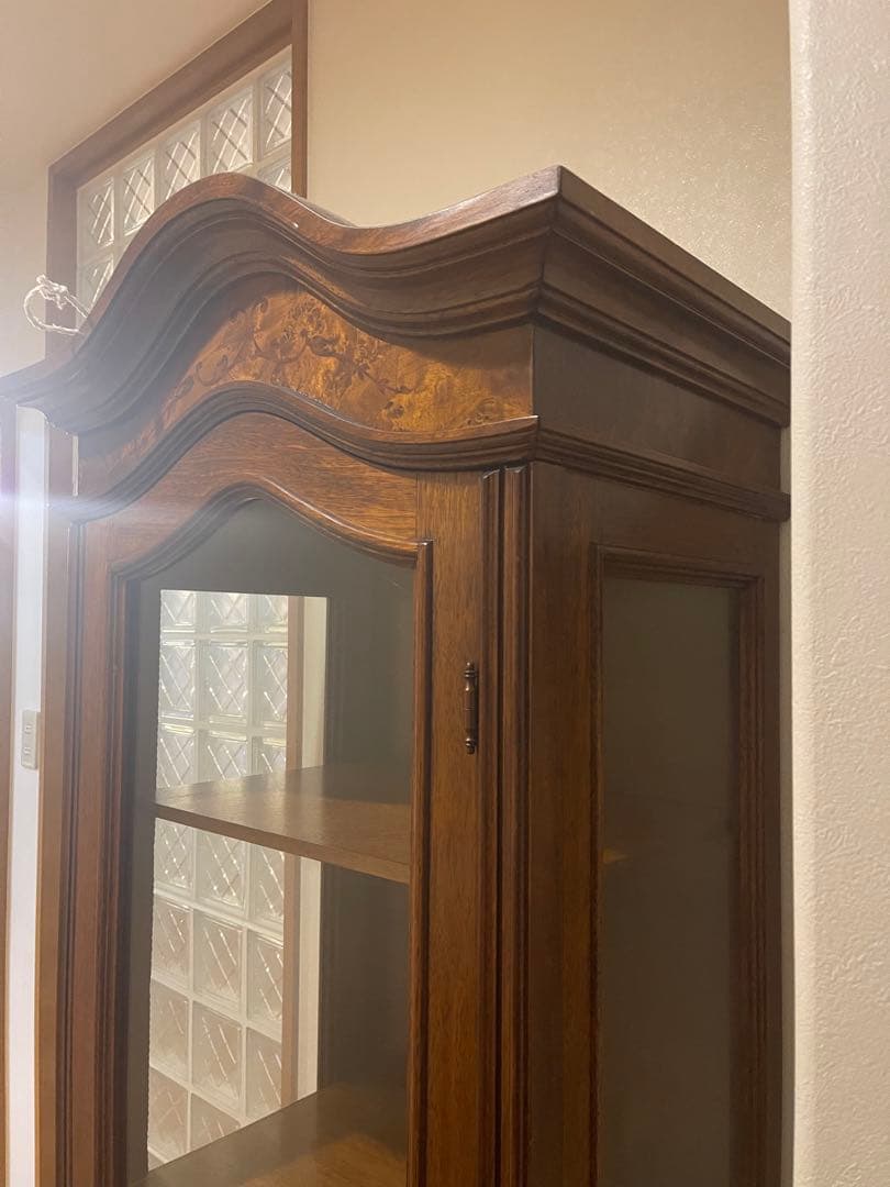 ヴィンテージ　イタリア製　飾り棚　アンティーク　レトロ