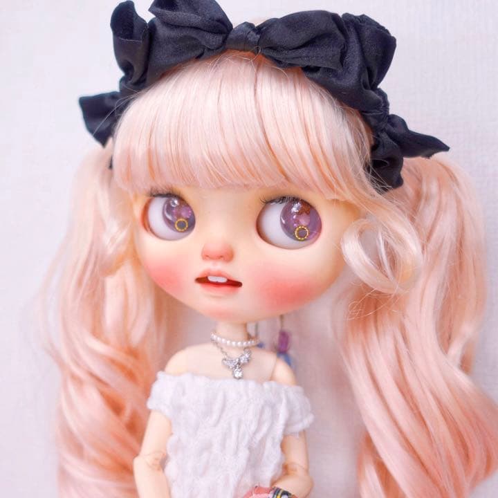 ブライスアウトフィット衣装　ブライス用　白いワンピース　アクセサリーBlythe