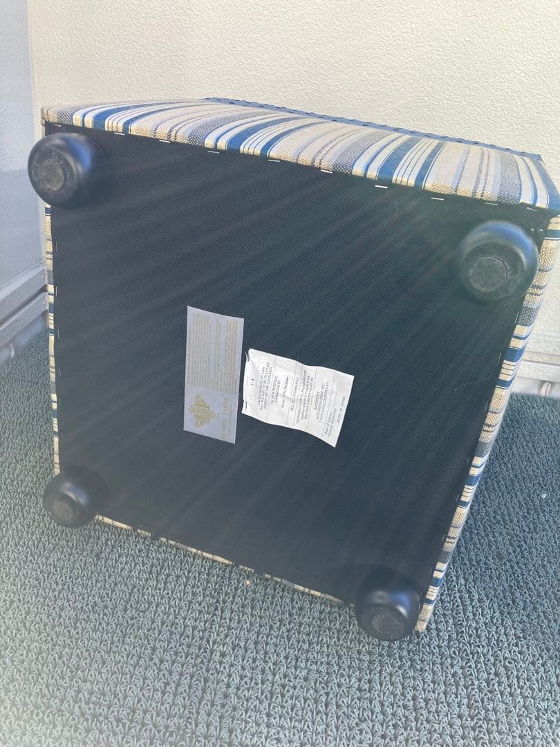 ジェニファーテイラー 収納付スツール＋フリンジクッション